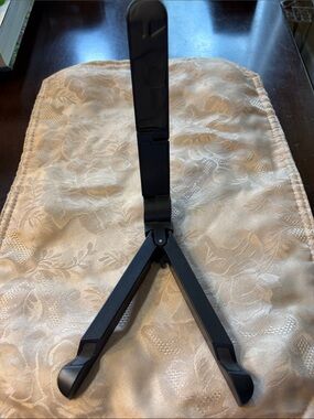 Portable Black Foldable Tablet and Phone Stand